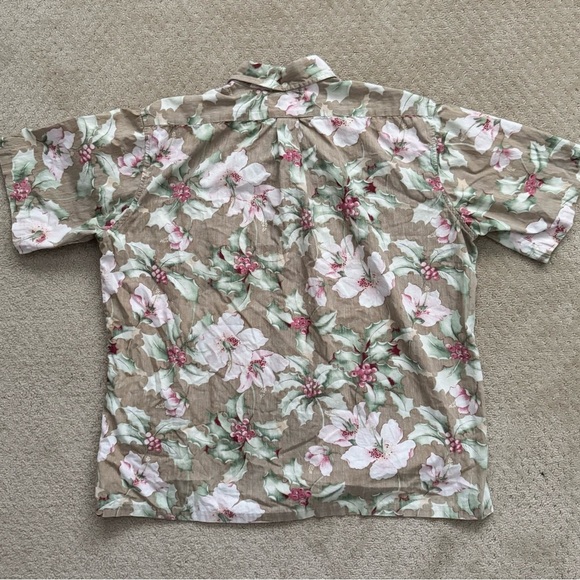 REYN SPOONER Men's Hawaiian Aloha Tan Floral Print 4 Button Shirt-Size XL - Picture 2 of 8